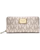 Michael Kors Jet Set Travel Logo Continental Wallet - Lyst