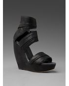 Joe's Jeans Lynn Cut Out Wedge - Lyst
