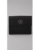 Tory Burch Saffiano Robinson Double Snap Wallet - Lyst