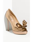 Valentino Bow Trim Platform Pump - Lyst