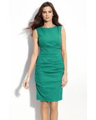 Nicole Miller Stretch Linen Sheath Dress - Lyst