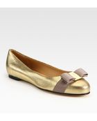 Ferragamo Metallic Embossed Leather Bow Ballet Flats - Lyst