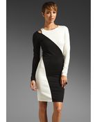 Alice + Olivia Josefina Shoulder Cut Out Dress - Lyst