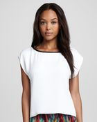 Alice + Olivia Marissa Leathertrim Tee - Lyst