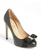 Ferragamo Rilly Pump - Lyst