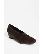 Munro Dana Slipon - Lyst