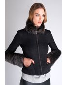 Amanda Wakeley Yoshi Quilted Jacket With Fur Trim - Lyst