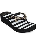 Guess Ericalu Platform Flip Flops - Lyst