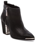 Vince Camuto Amori Bootie - Lyst