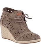 Toms Desert Wedge Ankle Boot Taupe Suede - Lyst
