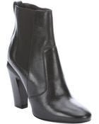 Fendi Black Leather Chelsea Booties - Lyst