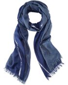 Vince Camuto V Logo Lurex Jacquard Wrap - Lyst