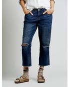 Free People Low Slung Destroyed Boyfriend - Lyst