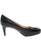 Cole Haan Chelsea Low Pump - Lyst