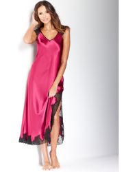 red oscar de la renta gown