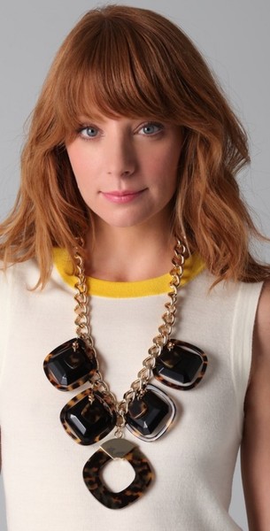 DIY: Tory Burch Necklace