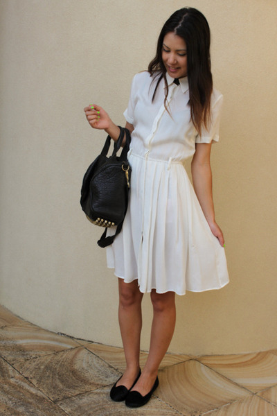 opinionslave is wearing: Antipodium paradiso shirtdress, Jeffrey...