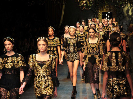 Fashion Inspiration: Baroque Black and Gold