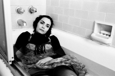 What Would Shannyn Sossaman Wear?