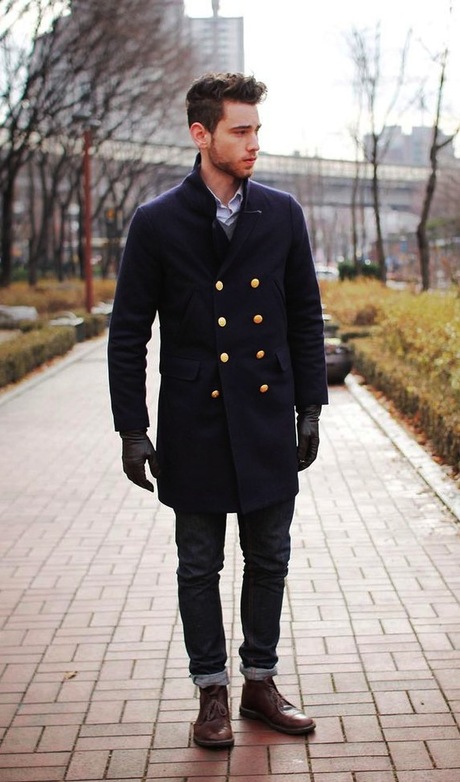 Winter Essential: The Double-Breasted Coat