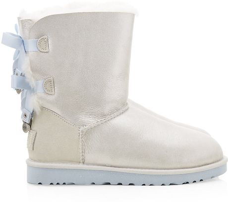 white uggs with bows white uggs with bows