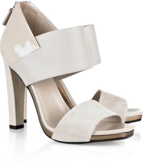 Gucci Strappy Contrast Leather Sandals in White (beige) | Lyst