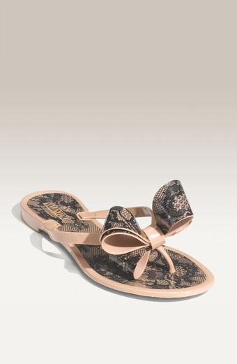 Valentino Bow Thong Sandal - Lyst