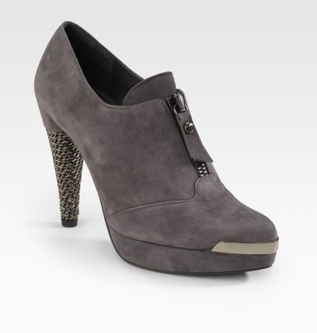 stuart weitzman light grey boots