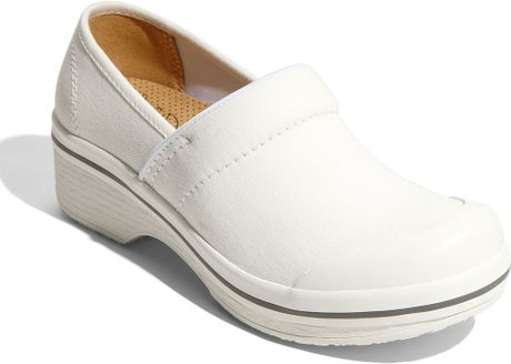 dansko volley clog