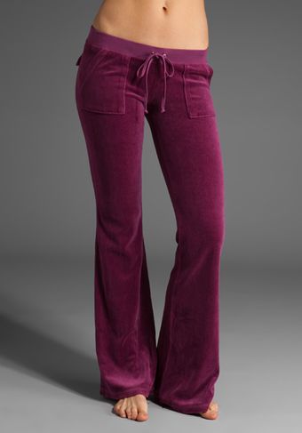 Juicy Couture Classic Velour Flared Leg Pant with Snap Pockets - Lyst