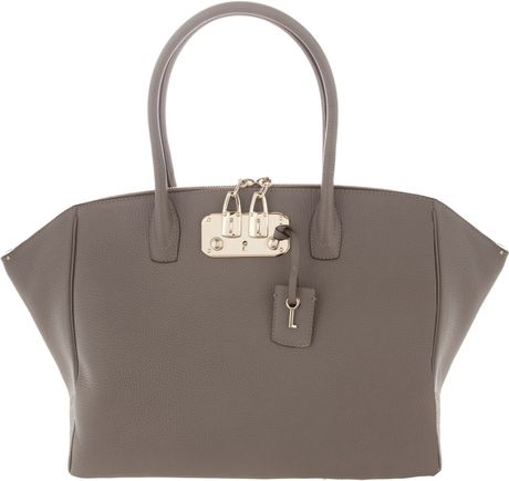 Vbh Keyhole Detail Tote in Gray (taupe) - Lyst