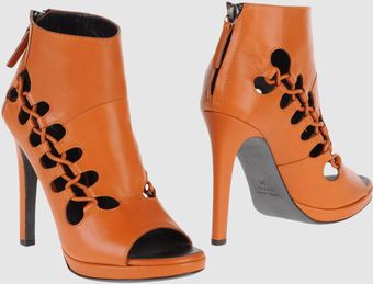 Giuseppe Zanotti x Christopher Kane Ankle Boots - Lyst