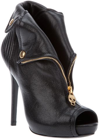 Alexander McQueen Fold Back Ankle Boot - Lyst