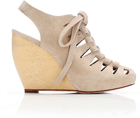 tie up nude wedges