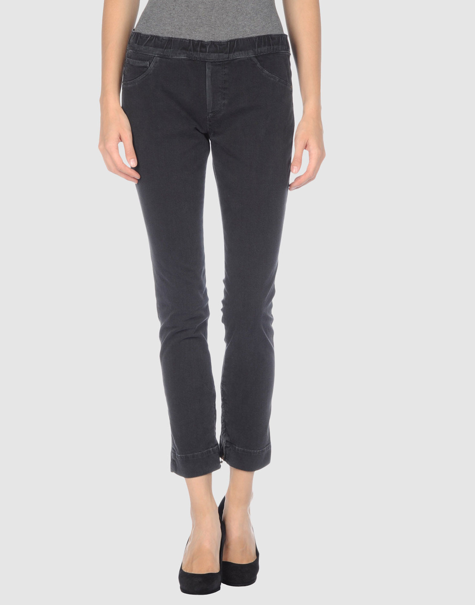 black denim capris