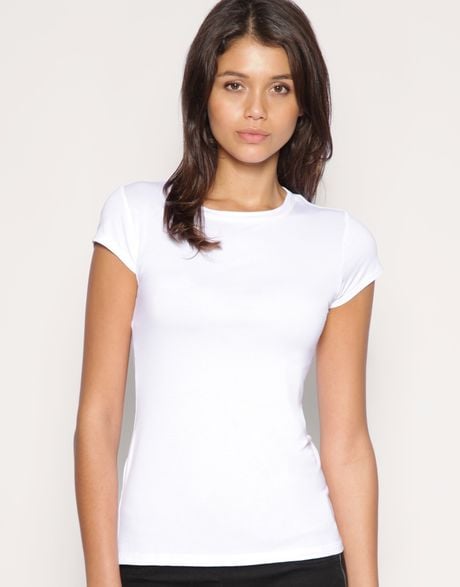 Asos Collection Asos Viscose Tshirt with Crew Neck in White - Lyst
