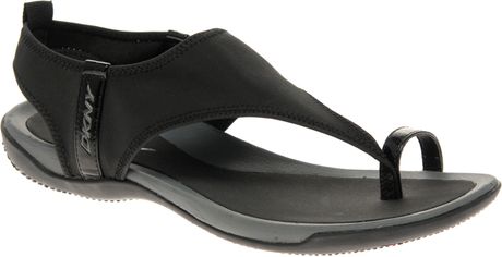 dkny toe post sandals