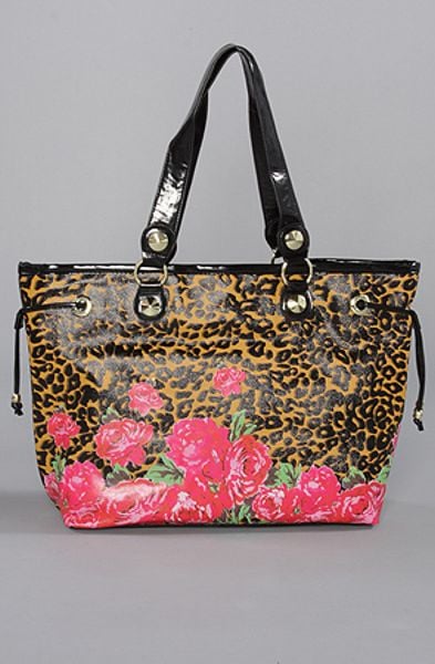 Betsey Johnson The Betseyville Glamour Gal Tote in Multicolor (pink) | Lyst