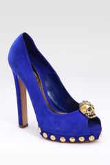 Alexander McQueen Skull-embellished Suede Pumps