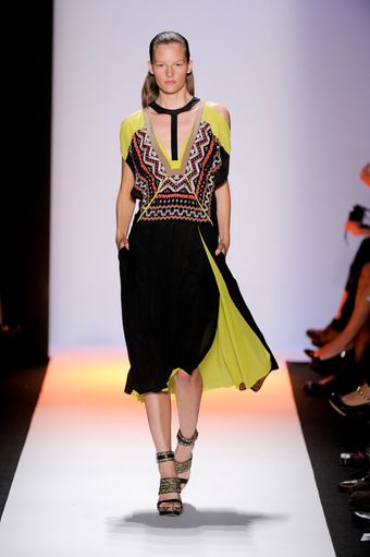 BCBGMAXAZRIA Spring 2012 Black and Gold Sandals - Lyst