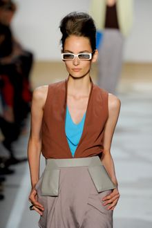 Diane Von Furstenberg Spring 2012 Brown sleeveless Schiffon Top - Lyst
