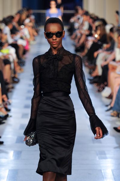 Zac Posen Silk Satin Pencil Skirt in Black - Lyst