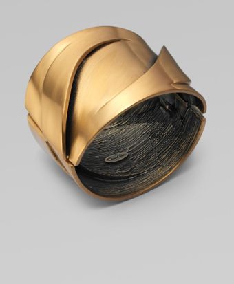 Oscar de la Renta Geometric Relief Cuff Bracelet - Lyst