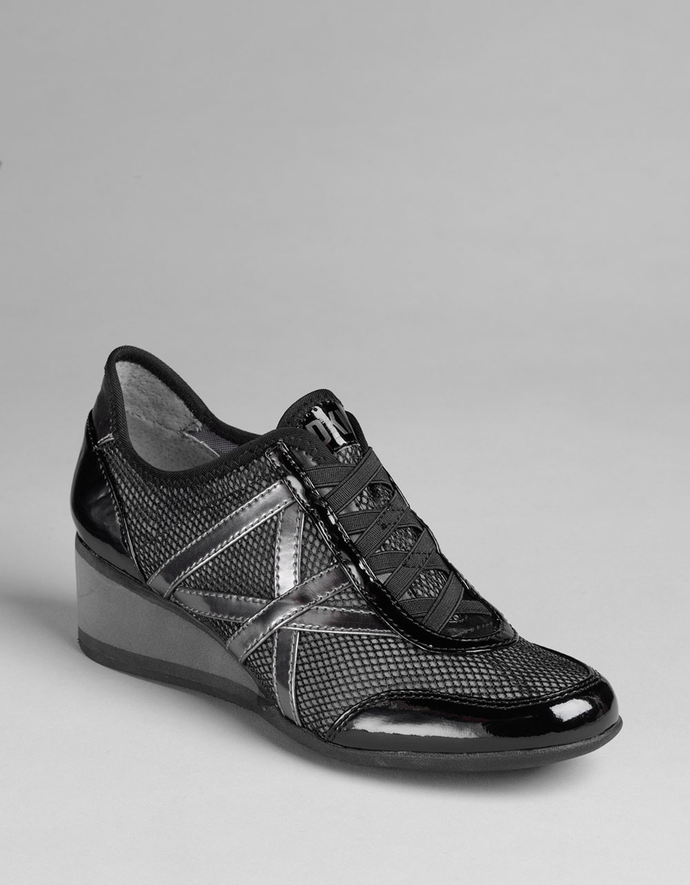 dkny fashion sneakers