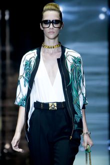 Gucci Spring 2012 Black Oversized Sunglasses - Lyst