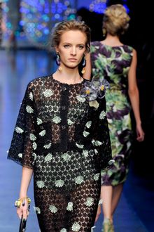 Dolce & Gabbana Spring 2012 Black Embroidered Lace Knee Length Skirt - Lyst