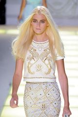 Versace Spring 2012 Runway Look 41