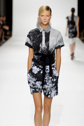 Dries Van Noten Spring 2012 Floral Print Short - Lyst