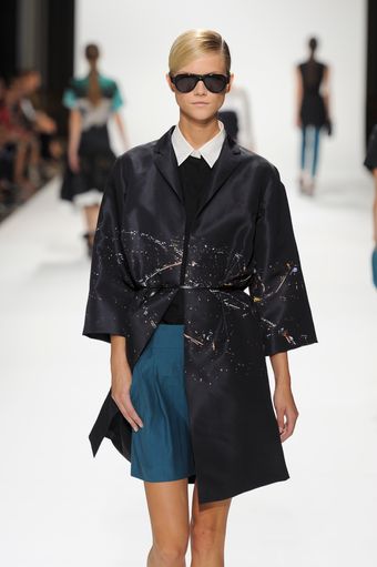 Dries Van Noten Spring 2012 Black 3/4 Sleeve Coat With Nightscape Print - Lyst