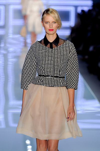 Dior Spring 2012 Gazar and Organza Skirt in Beige (black, white) - Lyst
